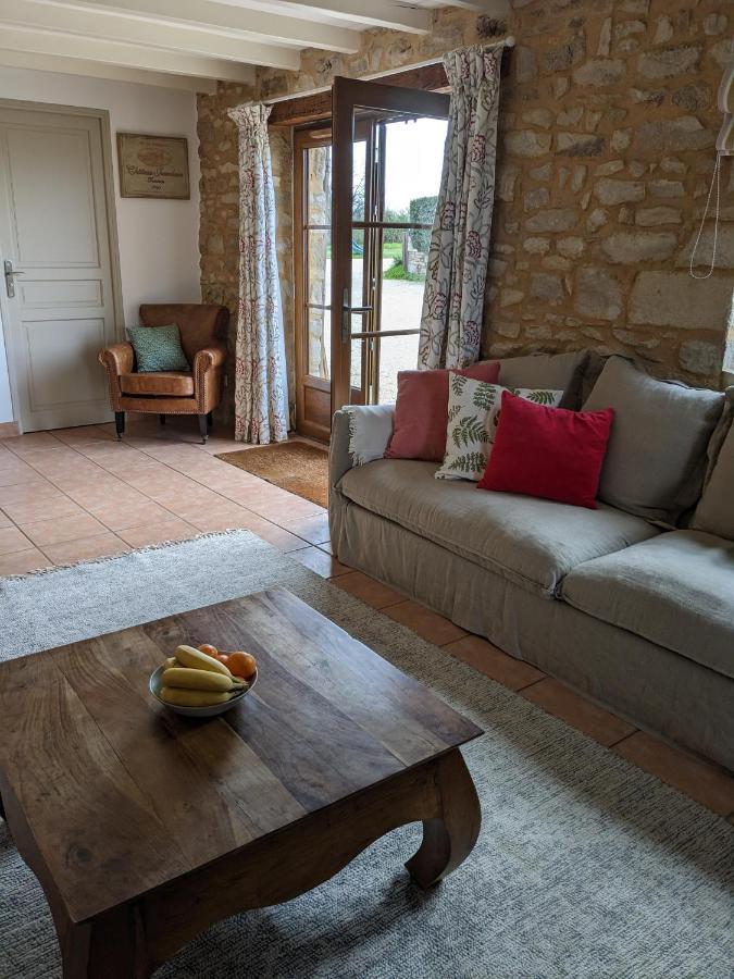 3 Self-Contained Gites With Pool And Games Room Saint-Georges-de-Noisné Eksteriør billede